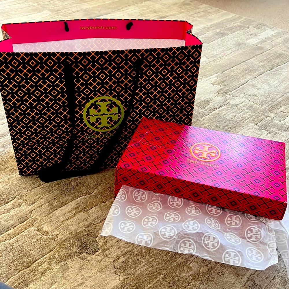 Tory Burch empty bag and shoe box